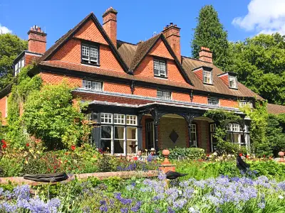 Hergest Croft Gardens & Tea Room